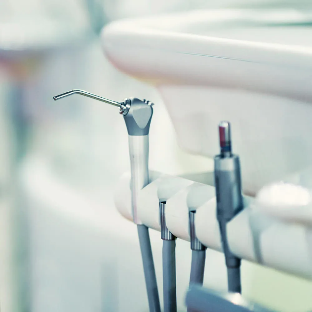odontologia conservadora clinica dental en el Barrio de Salamanca padilla 52